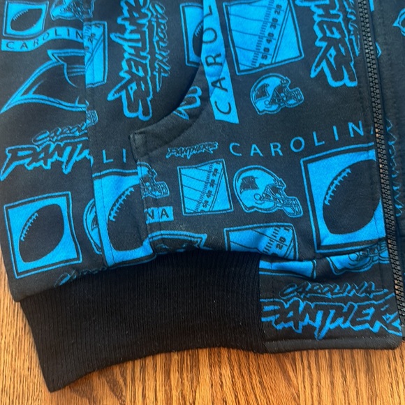NFL mens XL graffiti art reversible hooded sweatshirt hoodie Carolina Panthers - Picture 3 of 14